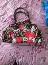 Vintage  Style Banned Hand Bag Great Condition,
