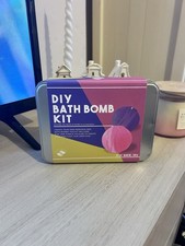 DIY Bath Bomb Kit In Gift Tin