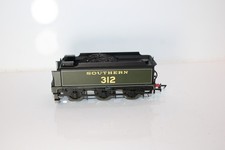 Hornby OO Gauge SR T9 Class