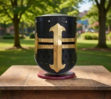 Medieval Crusader Helmet –