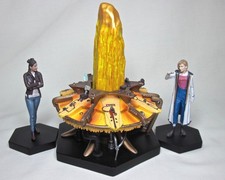 DOCTOR WHO 13th Tardis Console