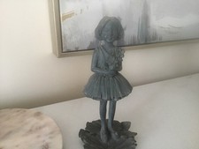 PAST TIMES VINTAGE PETITE FAIRY CARRYING FLOWERS ON A LILY PAD FIGURINE/ORNAMENT