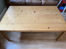 Solid Pine Wood Coffee Table – Sturdy & Stylish – Used – £75 ONO