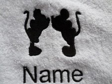 HOODED TOWEL embroidered with