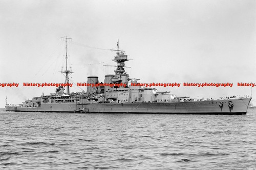 F003216 hms hood royal - hms,