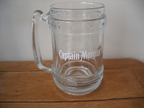 Captain morgan rum - captain,