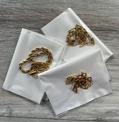 Three 18k gold plated - 18k, stacking