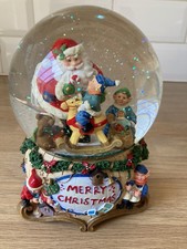 Musical Christmas Snow Globe