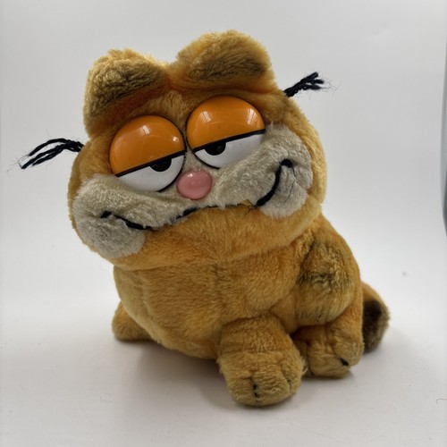 Vintage 1981 garfield plush - 1981,