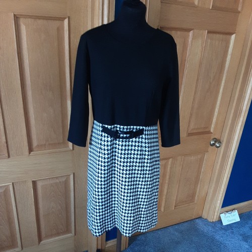 Chianti ladies dress - chianti, dogtooth