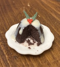 1:12 Miniature Dolls House Food * cut Christmas pudding * handmade 