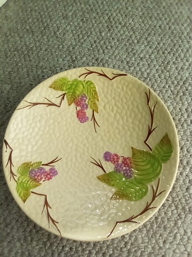 Vintage wade art pottery - art,