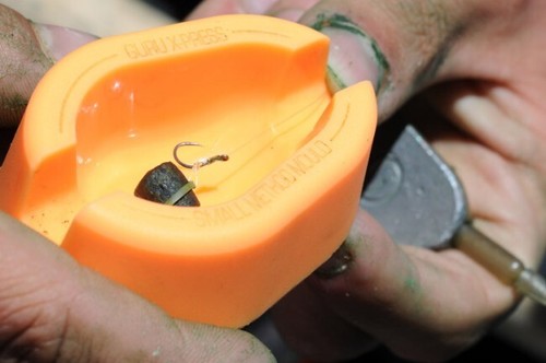Guru press method mould - guru,