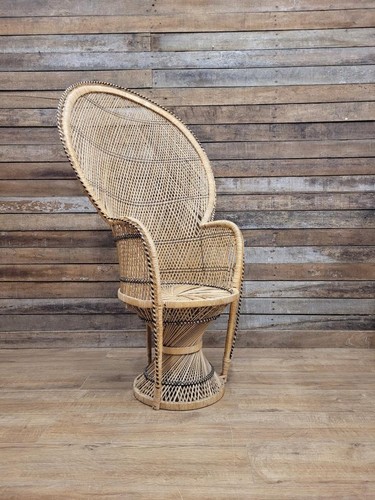 Peacock chair rattan wicker - peacock,