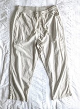 Cotton Traders Ladies Cropped Trousers Medium Beige Oat Cotton Stretch Waist