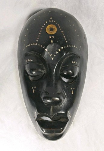 Vintage hand carved wooden - vintage,