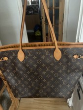 Louis Vuitton Neverfull Tote