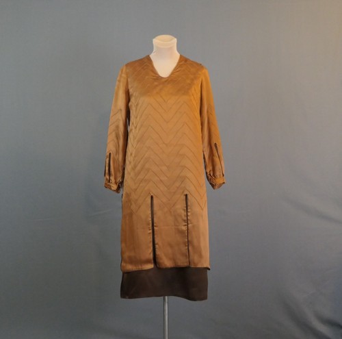 Damaged vintage 1920s dress - damaged,