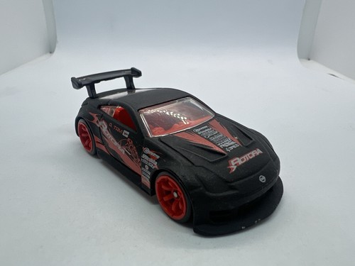 Hot wheels nissan 350z black - hot,