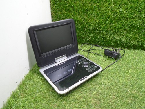 Quesh roco portable dvd - portable,