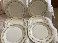 SIX  x   ROYAL DOULTON