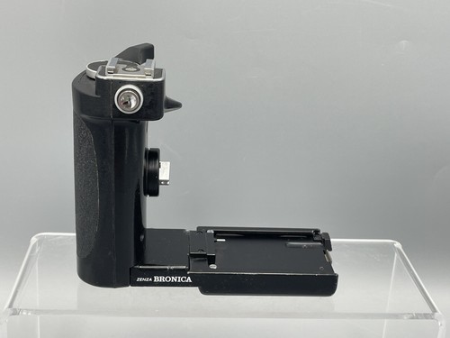 Zenza bronica speed - speed, grip