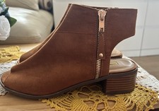 Atmosphere Brown Side Zip Sandals Size 4