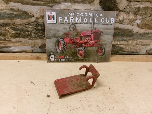 Farmall cub step - cub,
