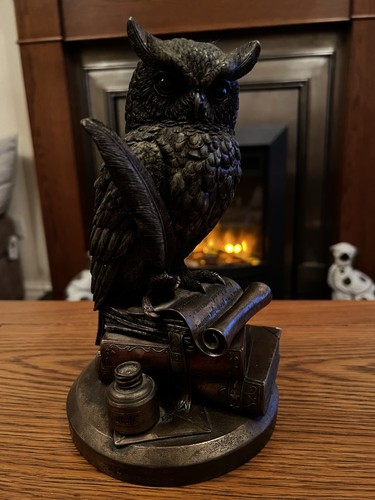 Large veronese design owl - veronese, "owl