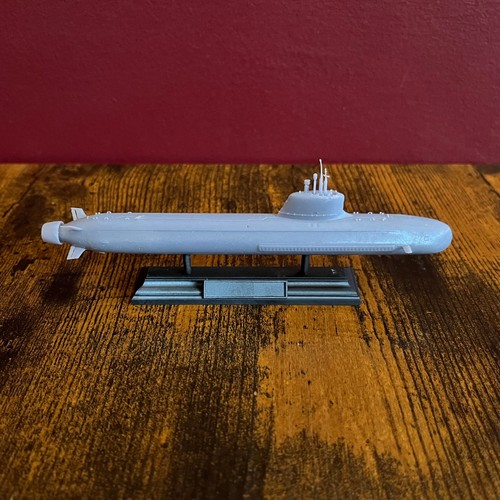 700 scale barracuda suffren - 1:700,