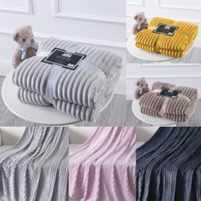 Sofa Bed Chunky Throw Blanket Ultra Soft Warm Fluffy Light Weight For Sofa/Bed