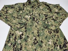 Beyond Clothing Systems USA Digi Digital Camo Camouflage Top Mens Size Medium