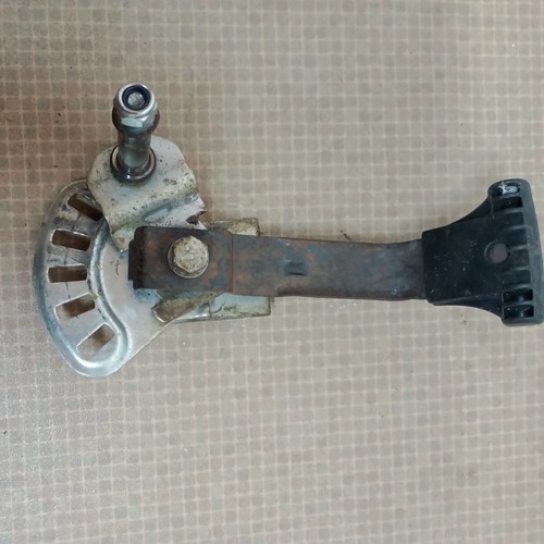 Front height adjuster stub - front,