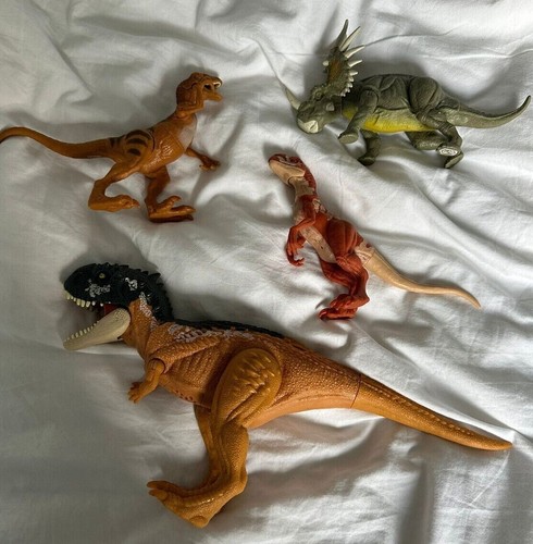 Dinosaur toy models - models, jurassic