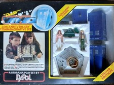 Doctor Dr Who DAPOL 25th Anniversary Diorama playset Tardis & Figures Very Rare