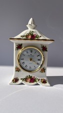 Royal Albert Clock Quartz Old
