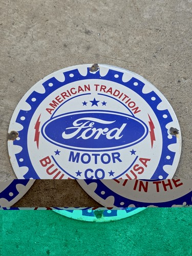Vintage ford motor company - motor,