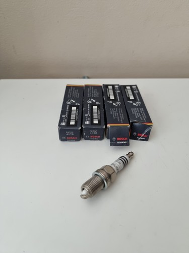 Bosch spark plugs set - spark,