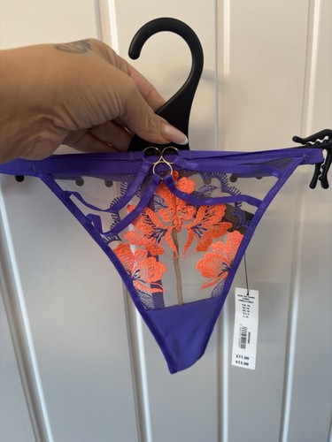 Ann summers straight thong you - ann,