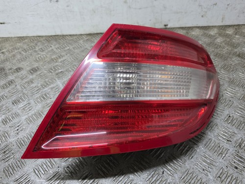 Mercedes class w204 - mercedes, c180