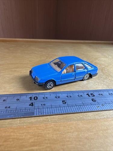 Corgi toys ford sierra 3 - sierra, 2.3