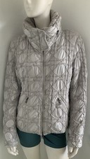 Stunning Creenstone Padded