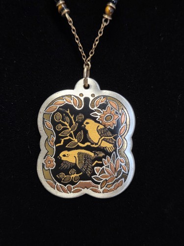 Franklin mint two birds - two,