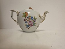 Herend Queen Victoria Teapot