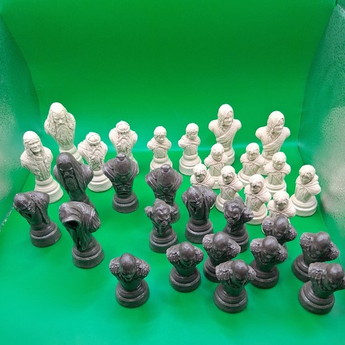 Lord the rings chess set - lord,