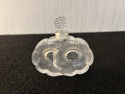 Lalique crystal perfume - lalique, bottle