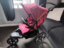 HOMCOM Foldable Three-Wheeler Baby Stroller w/ Sun Canopy, Storage - Red,