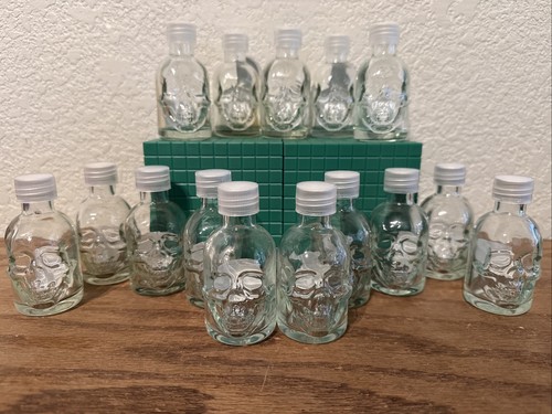 Lot glass skull - 15, jars