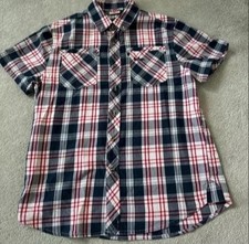 Lee Cooper Shirt In Great Condition.. Size Medium..Pit To Pit 22" Length 28"