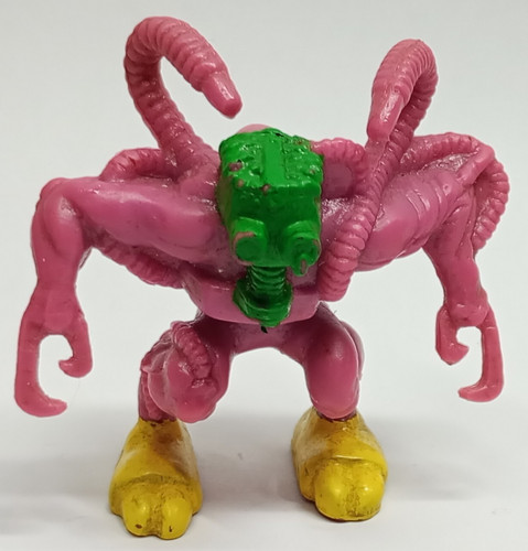 Monster pocket series 4 - in,